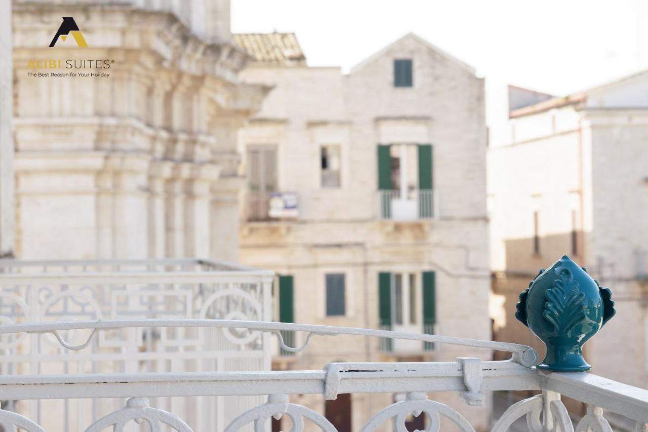 Alibi Suites Suite Museum: Gioiello Con Vista Sul Museo Archeologico Nazionale, Letto E Doccia Con Cromoterapia, Smart Tv, Wifi E A/C Ruvo di Puglia Dış mekan fotoğraf