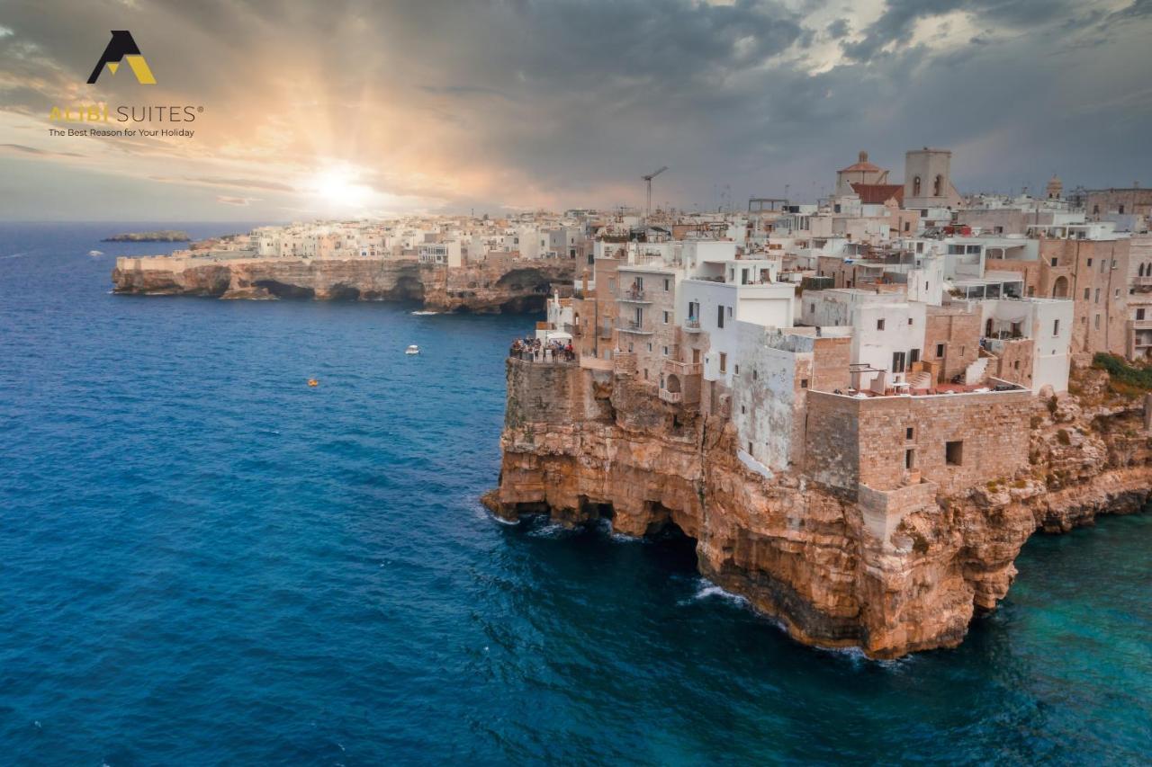 Alibi Suites Suite Museum: Gioiello Con Vista Sul Museo Archeologico Nazionale, Letto E Doccia Con Cromoterapia, Smart Tv, Wifi E A/C Ruvo di Puglia Dış mekan fotoğraf