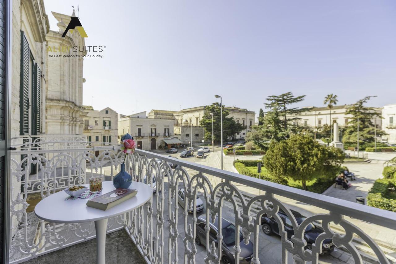Alibi Suites Suite Museum: Gioiello Con Vista Sul Museo Archeologico Nazionale, Letto E Doccia Con Cromoterapia, Smart Tv, Wifi E A/C Ruvo di Puglia Dış mekan fotoğraf